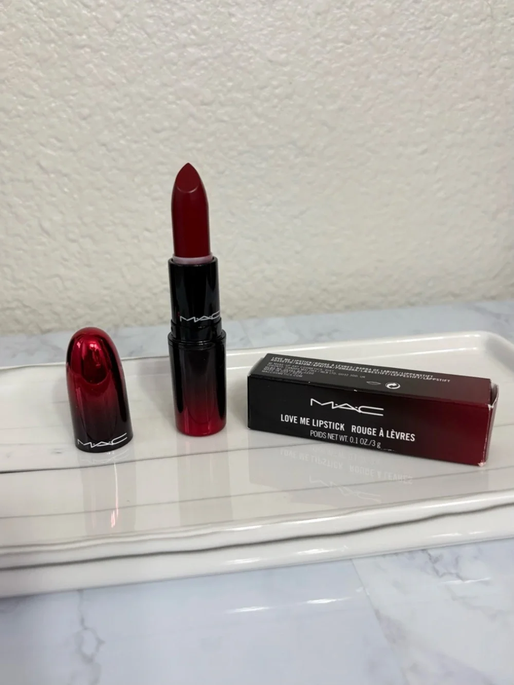 MAC Cosmetics Love Me Lipstick Red #423 E For Effortless Full Size NIB